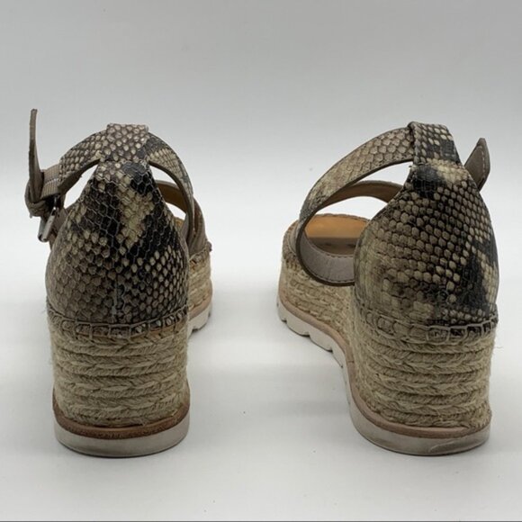 MAXSOLD Dolce Vita Women's Dolce Vita, Larita Sandal - Picture 9 of 13